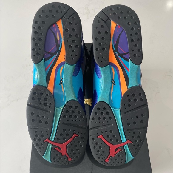 Retro Jordan 8 ‘Aqua’ - Picture 6 of 8